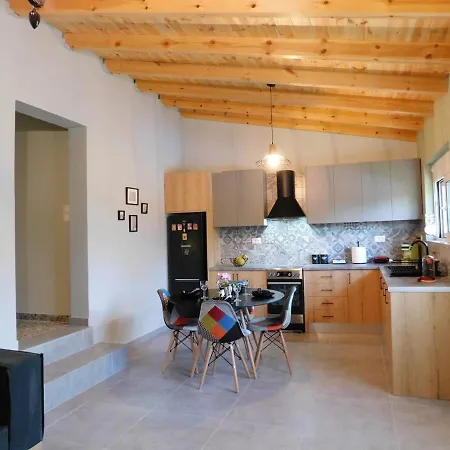 Дом отдыха M&m House Ханья